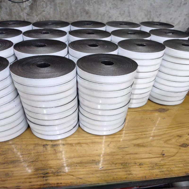 Graphite crinkle tape with adhesive (图2)